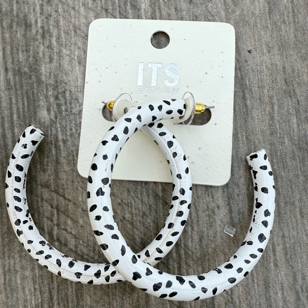 NWT! Black and White Polka Dot Hoop Lightweight Wooden Earrings